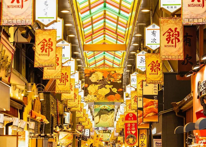 Rinn Sanjo Takakura（鈴 三条高倉)